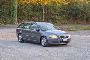 Volvo V50 D2 R-design CV-114 E5 Manuale NEO 2011
