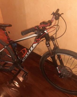 Bicicletta Mountain Bike Scott Scale 730 27,5" in