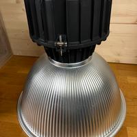 Lampada industriale convertita 220