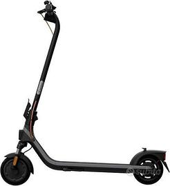 Monopattino elettrico Segway-Ninebot E2 Plus E II