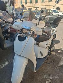 Scarabeo 100 