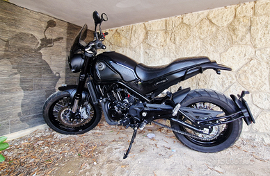 Benelli Leoncino 500 trail