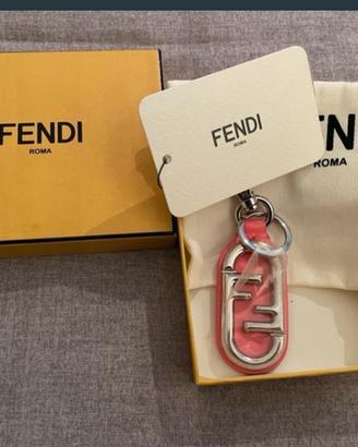 PORTACHIAVI  FENDI IN PELLE NUOVO