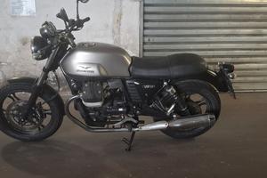 moto guzzi V7II