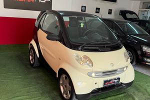 SMART FORTWO 30000 CHILOMETRI 
