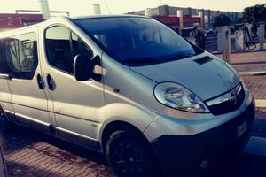 Opel vivaro 6 posti autocarro