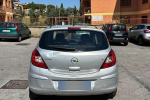 Opel corsa D neopatentati 