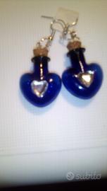Orecchini pendenti bottiglietta blu