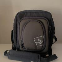 Borsa per macchina fotografica marca Tucano