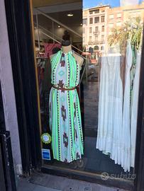 abito leggero estivo verde fluo, bianco e marrone