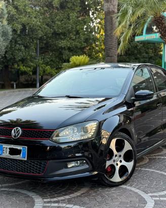 Volkswagen polo gti 180cv  2014