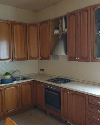 Cucina COMPRESA DI ELETTRODOMESTICI