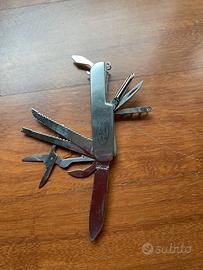 coltellino svizzero con 11 funzioni in acciaio