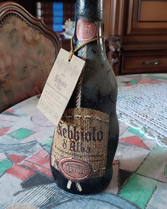 bottiglia Nebbiolo d'Alba 