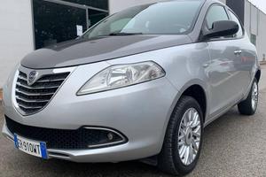 LANCIA Ypsilon 0.9 TwinAir 85 CV 5 porte Metano