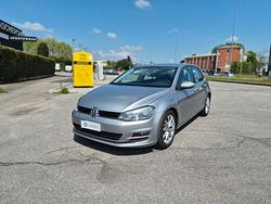 Volkswagen Golf 1.6 tdi Highline 5p