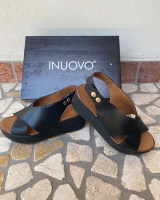 Scarpe donna con zeppa in pelle nera