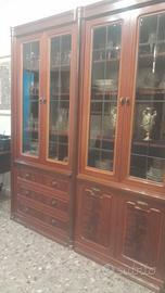 credenza e scrivania