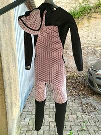 Muta 5/4 front zip Olaian cappuccio integrato