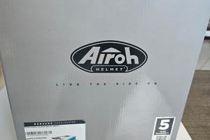 Casco Airoh