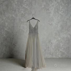 Abito lungo elegante da cerimonia