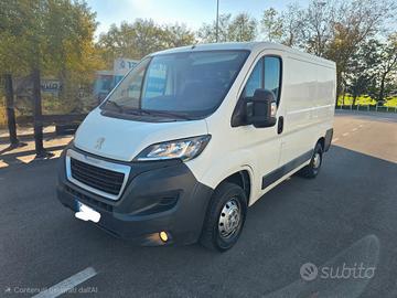 Peugeot Boxer 2.0 BlueHDi/130CV FAP Premium