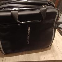 24h trolley Momo design