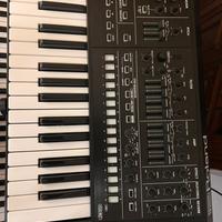 Sintetizzatore Roland System-8