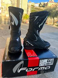 Stivali forma freccia