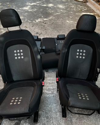 Sedili grande punto sport