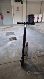 Monopattino ninebot max g30 