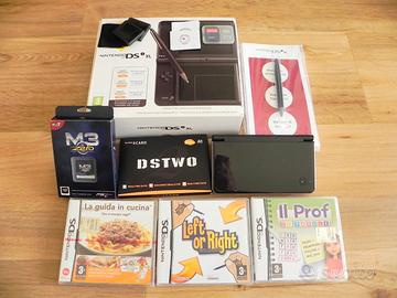 Nintendo DSi XL + DSTWO + M3i Zero + giochi e acs