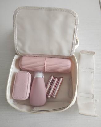 Kit beauty da viaggio organizer + accessori