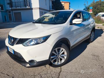 NISSAN Qashqai 1,5 dCi-KM 78000-4 REVISIONI-UNICO 