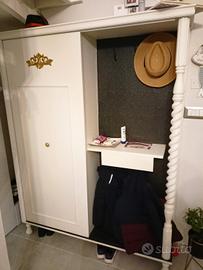 armadio appendiabiti 