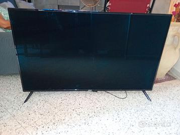 TV smart 58 pollici