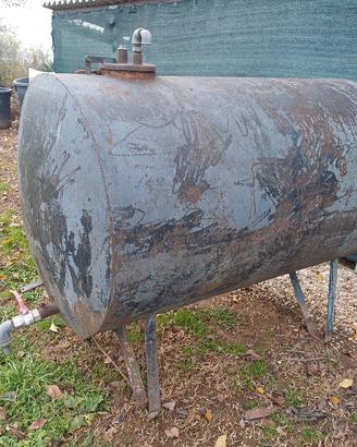 cisterna acqua gasolio