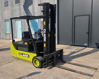 CARRELLO ELEVATORE ELETTRICO CLARK CTM 20