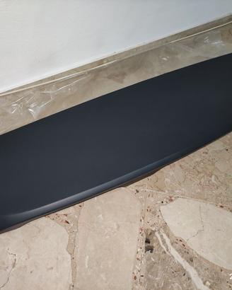 Land Rover spoiler posteriore