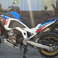 Honda Africa Twin adv sport dct