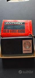 Radio Vintage. Solid State Radio. Antony.
