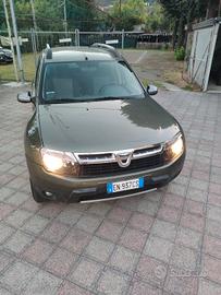 Dacia Dustet