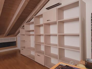 libreria in legno massello