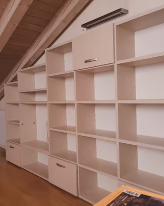 libreria in legno massello