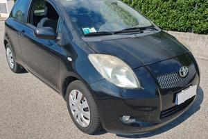Yaris 1,3 Benzina