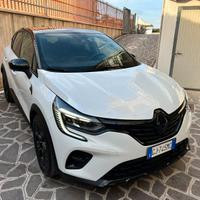 Reanult Captur Rive Gauche bianco perla