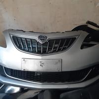 lancia ypsilon per pezzi di ricambio