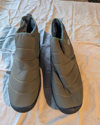 scarpe verdi invernali calde e impermeabili