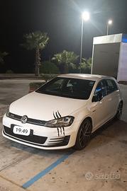 volkswagen golf 7GTD sport&sound 
