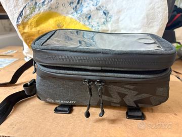 Borsa per bicicletta da trekking e da citta.